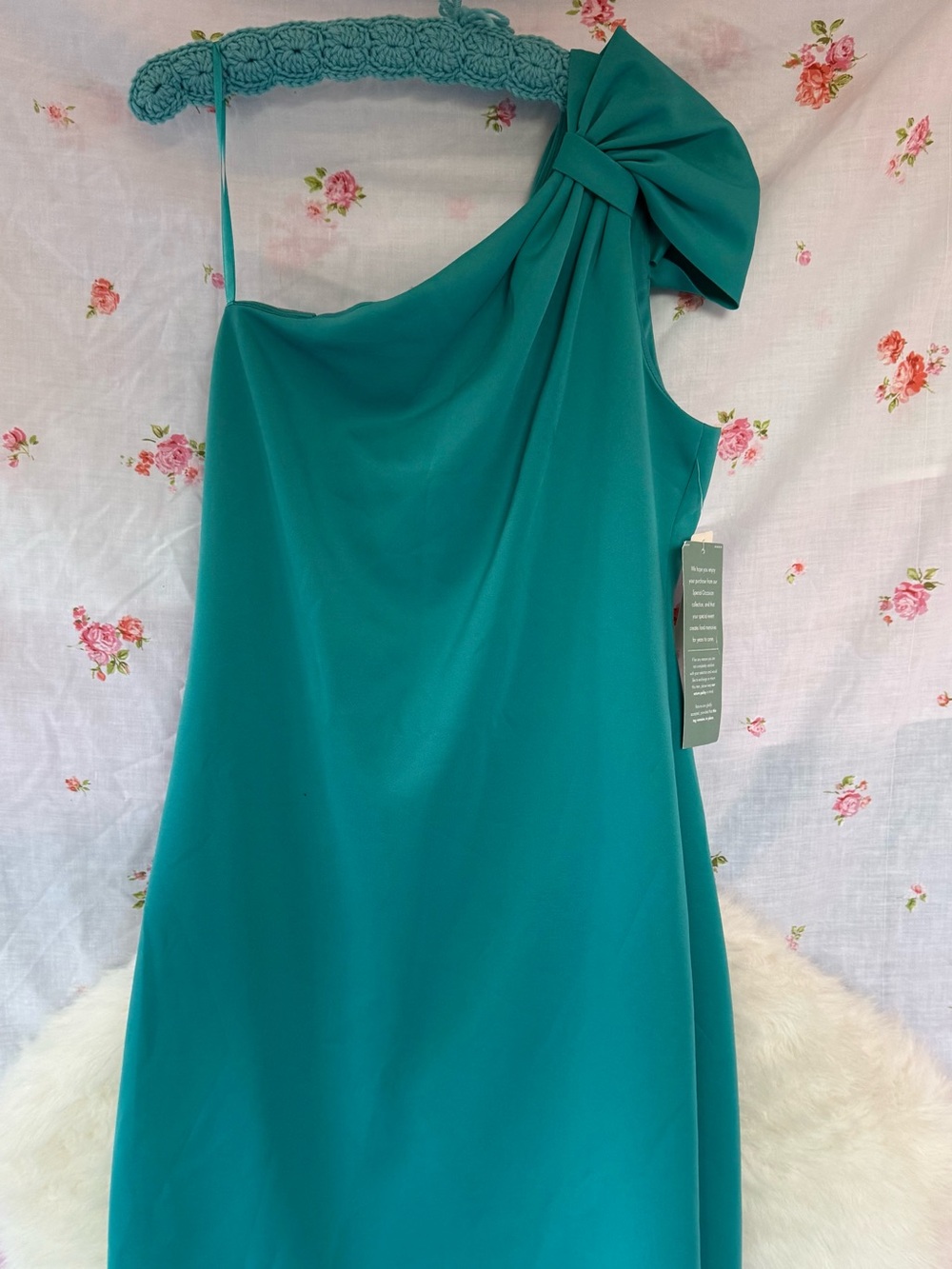 One-Shoulder Teal Bow-Accent Cocktail Dress